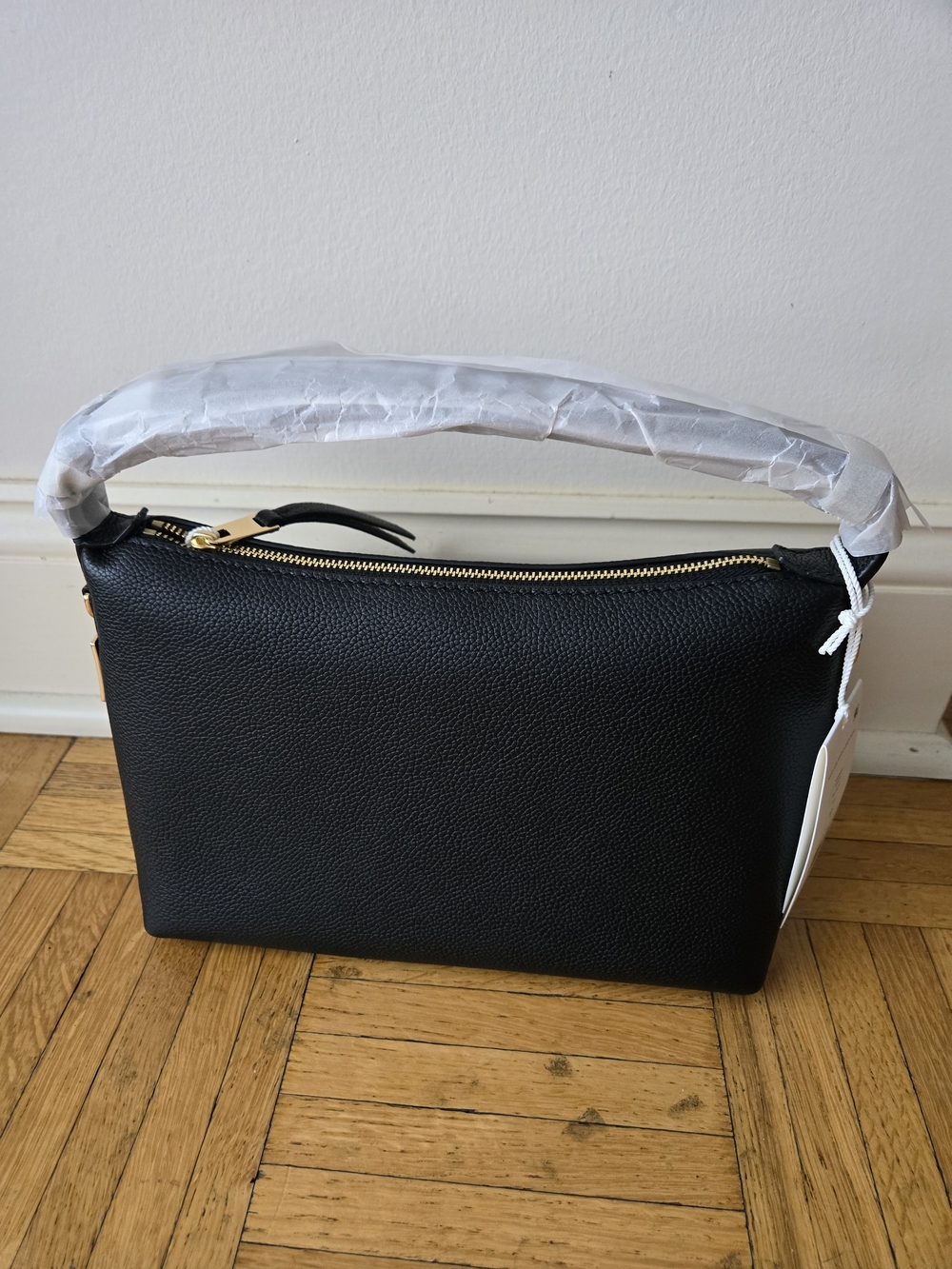 Brand New With Tags Tory Burch Mellow Black Leather Shoulder Bag